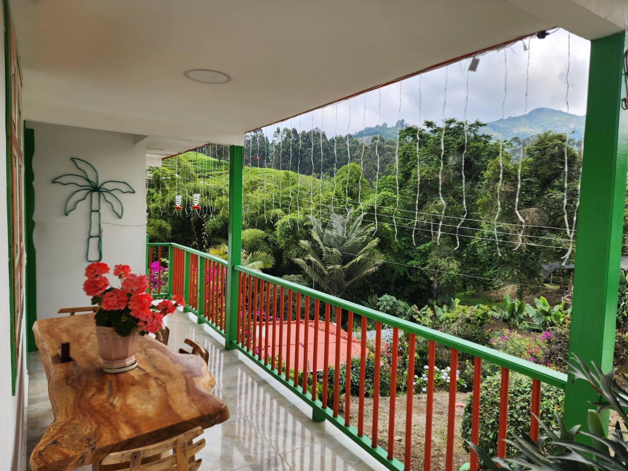 Hotel Casa Quinta Саленто Екстериор снимка